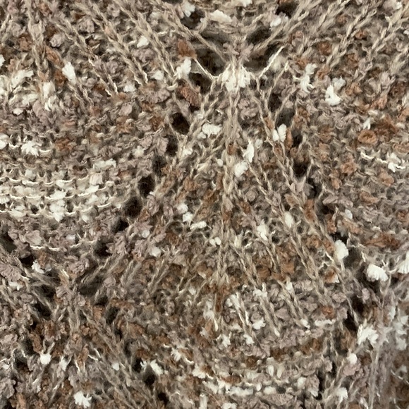 MADE WITH LOVE Sweater - Picture 2 of 6